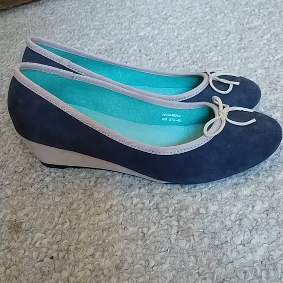 Like New Boden wedges